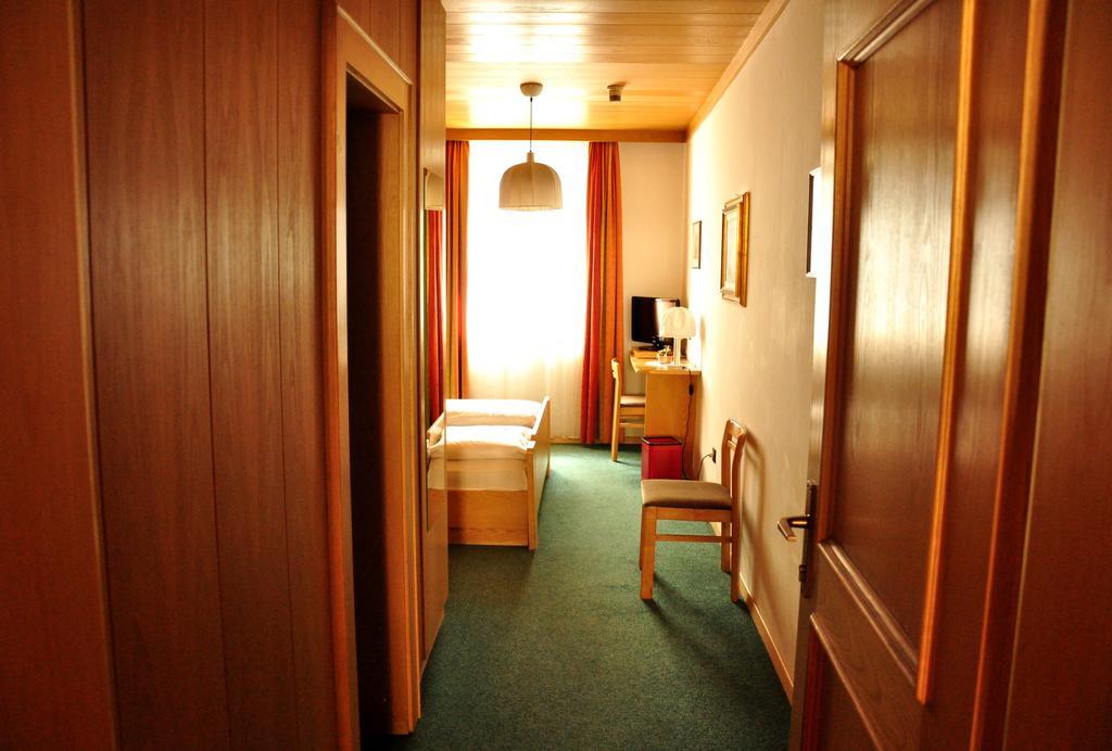 Hotel Grauer Baer Bressanone Quarto foto